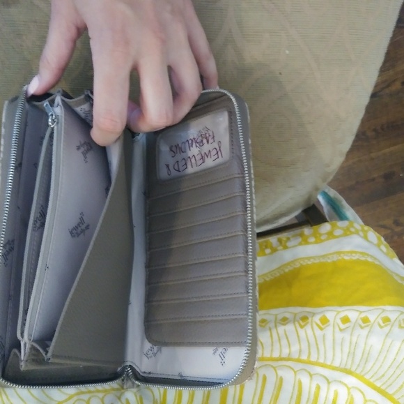 Snake skin wallet - Picture 2 of 2